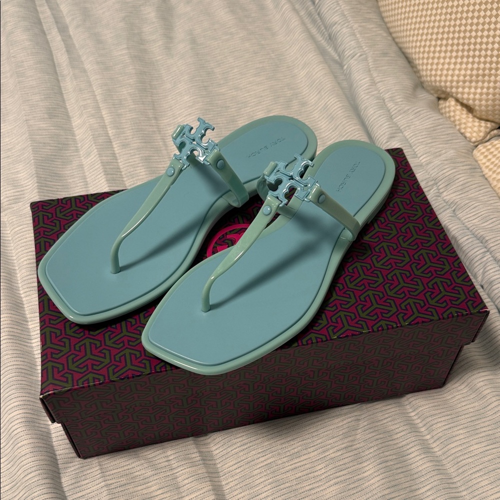 Tory Burch Island Blue Roxanne Jelly Sandals 137704